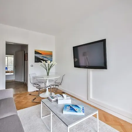 Apartment 4pers#trocadero#terrasse#chill Paris